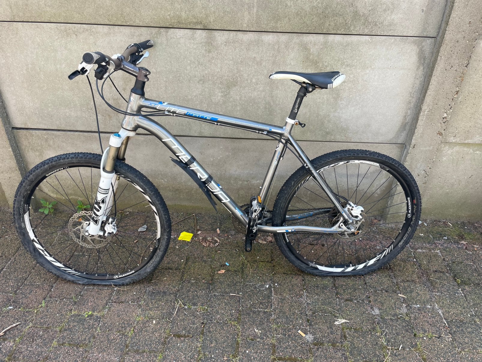 Merida matts lite xt, Fietsen en Brommers, Ophalen, Gebruikt, Schijfrem, 26 inch