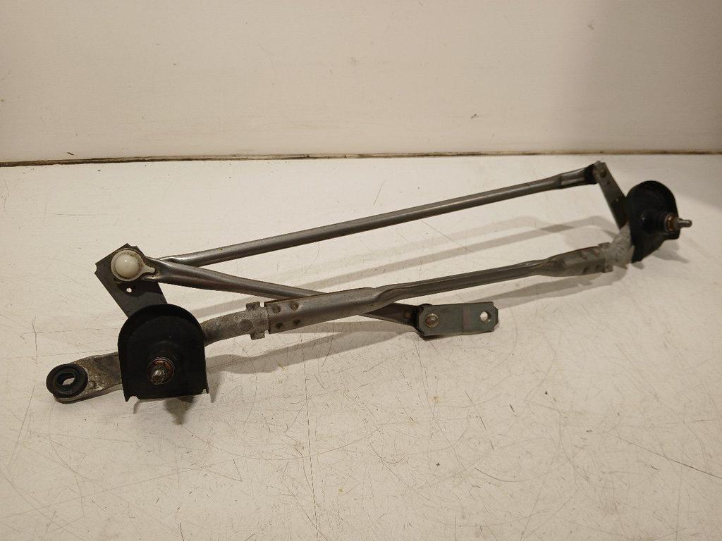 Ruitenwisser mechaniek voor Suzuki Swift, Onderdelen@venauto.nl, Van der Ven Autorecycling B.V., Gebruikt, Ettenseweg 76, 4706 PB Roosendaal, The Netherlands