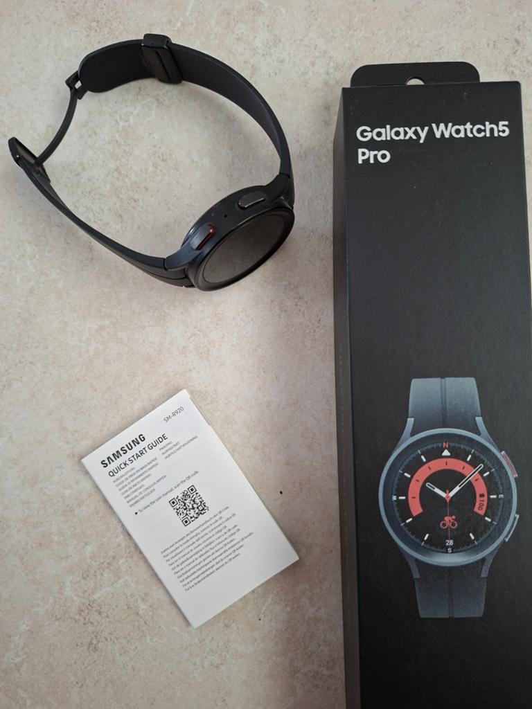 Galaxy Watch5 Pro, Handtassen en Accessoires, Smartwatches, Android, GPS, Hartslag, Stappen, Stressniveau, Ophalen