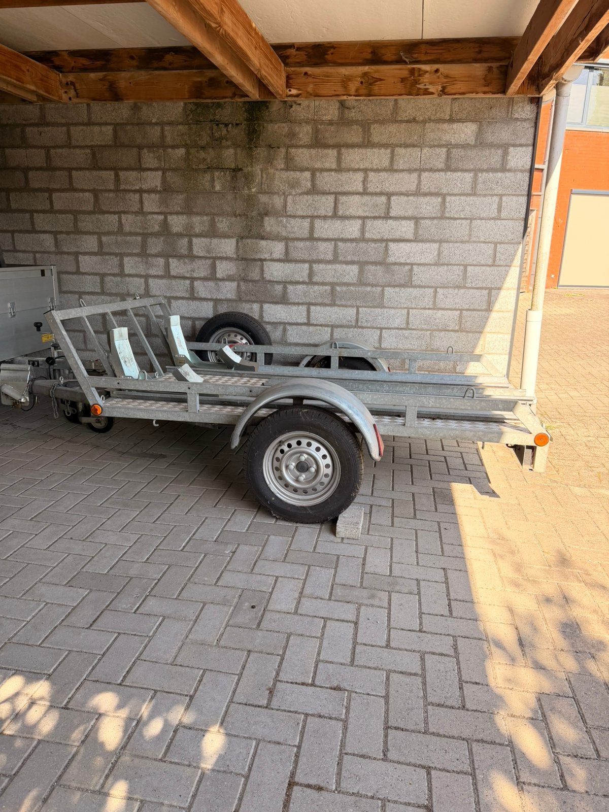 Motor aanhangwagen / 2 motoren, Enlèvement, Comme neuf