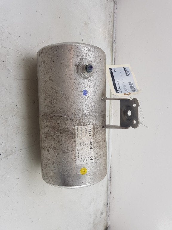 RÉSERVOIR D'AIR ABS Audi e-tron (GEN) (|4KE616203A|), Dhr. J. Ham, Administratie@autoham.nl, Audi, Utilisé