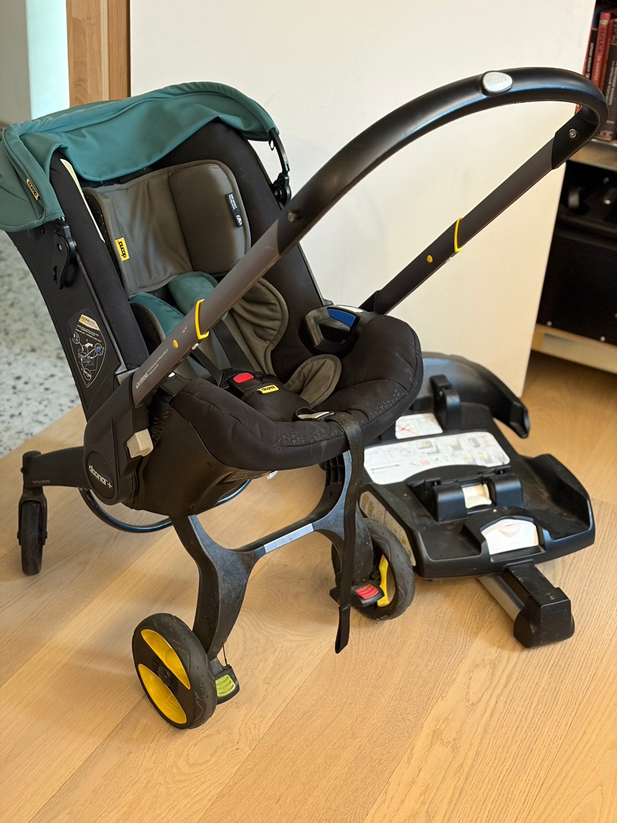 Doona maxi cosi + buggy + isofix Doona, Gebruikt, Combiwagen, Met autostoeltje, Ophalen
