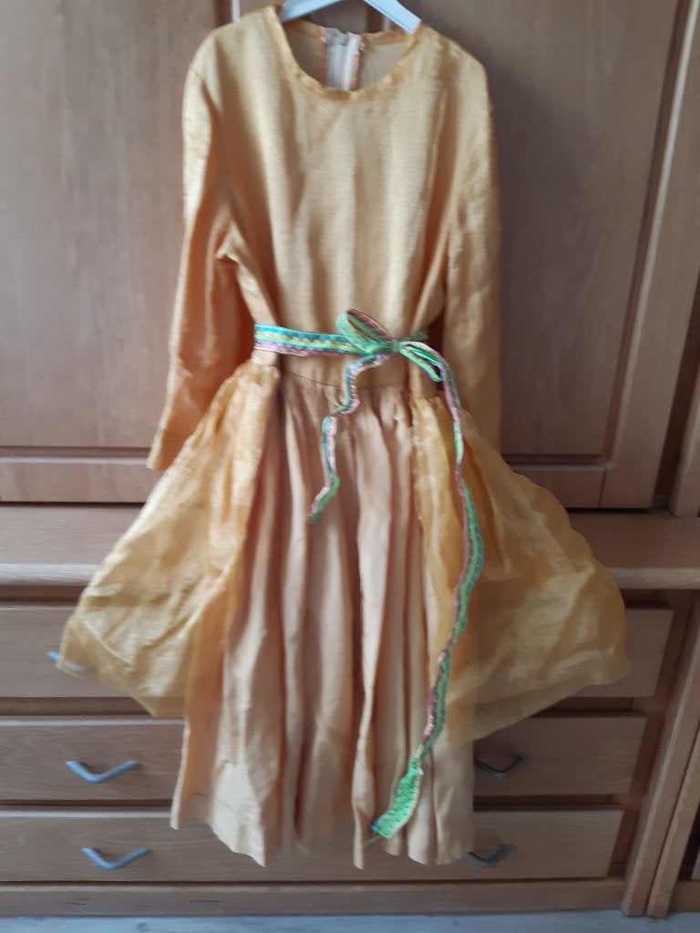 costume de princesse fait main, Enlèvement ou Envoi