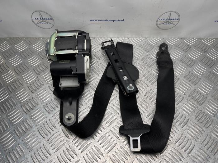 Ceinture de sécurité avant gauche d'un Mercedes E-Klasse, -, 3 mois de garantie, Utilisé, -