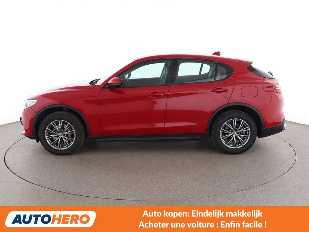 Alfa Romeo Stelvio 2.0 Turbo Super Q4 (automatique), Autos, Alfa Romeo, Rouge, Achat, 200 ch, Noir