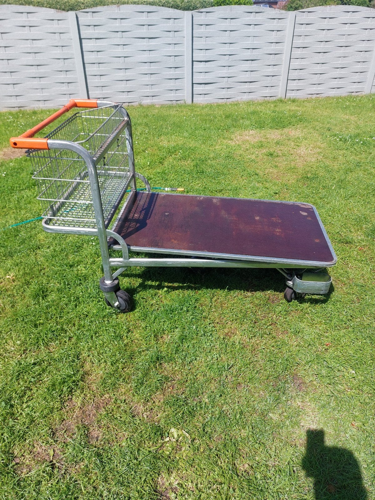 Chariot plat, 80 à 100 litres, Enlèvement, Comme neuf, Chariot de transport