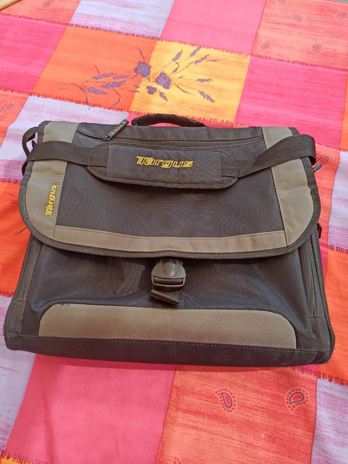 laptoptas Targus, Computers en Software, Laptoptassen, Ophalen, Gebruikt, Targus, Zwart