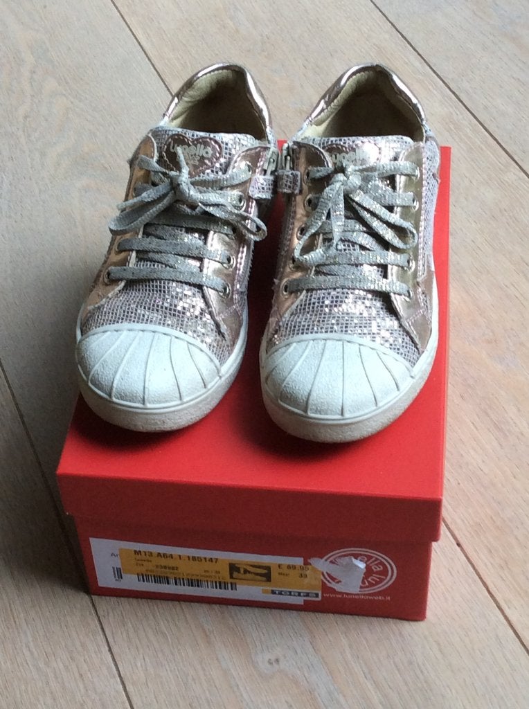 Lunella blinkende roze sneakers maat 33, Kinderen en Baby's, Kinderkleding | Schoenen en Sokken, Zo goed als nieuw, Ophalen of Verzenden