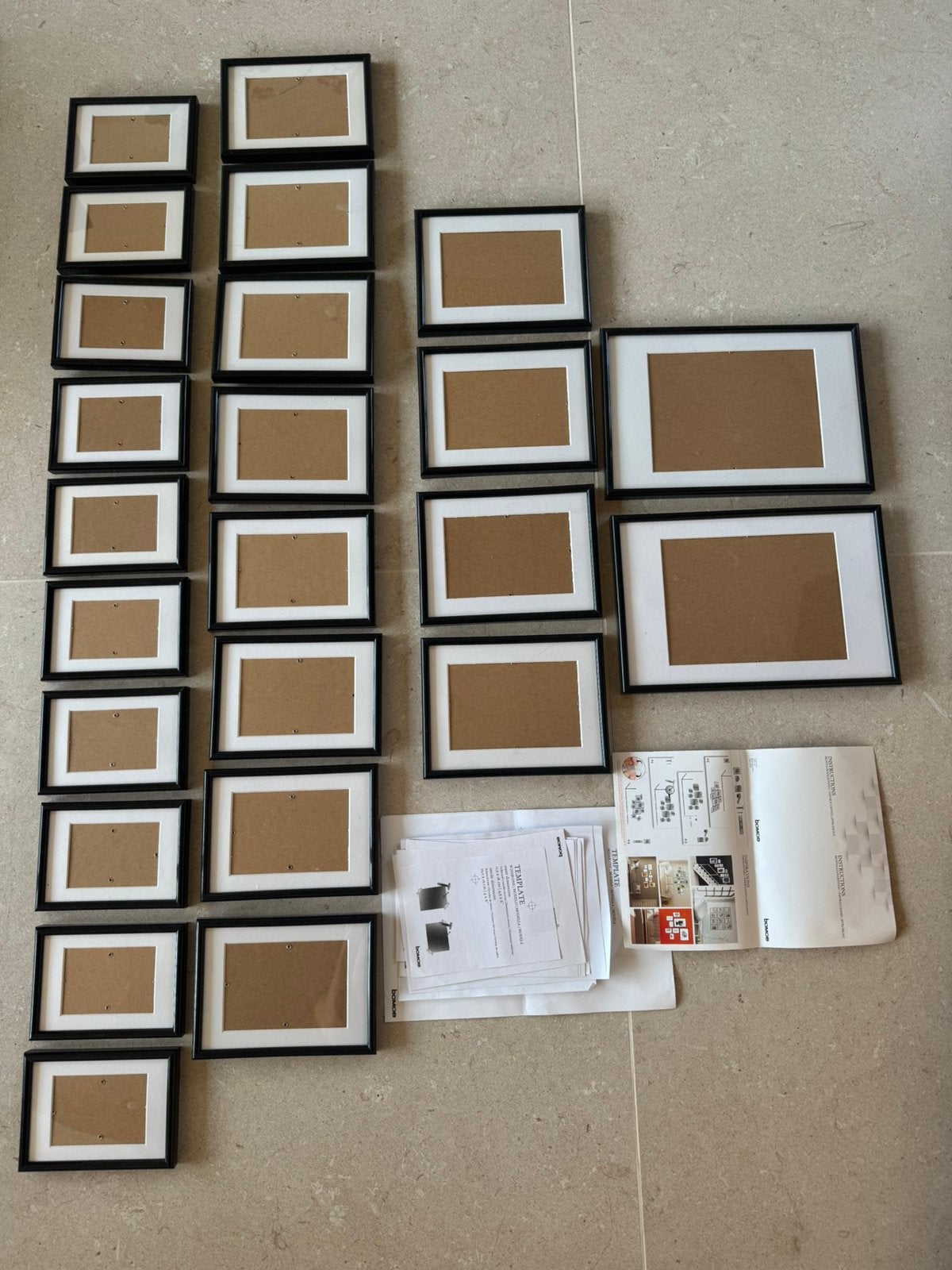 Bomoe Set van 24 fotolijsten kunststof zwart, Audio, Tv en Foto, Fotografie | Fotolijsten, Ophalen, Hangend, Collagefotolijst