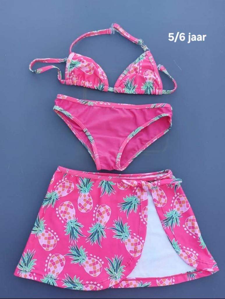Bikiniset maat 5/6 jaar, Enfants & Bébés, Maillots de bain pour enfants, Enlèvement ou Envoi, Taille 110, Comme neuf, Ensemble de bikini