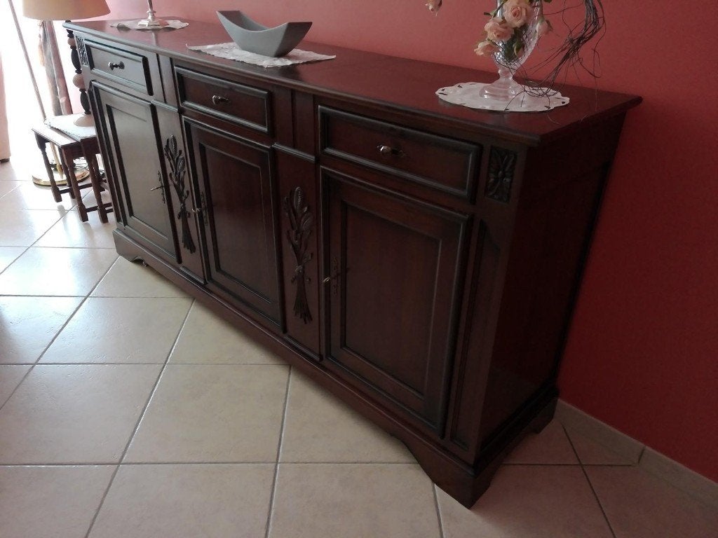 Magnifique buffet / bahut classique en bois, Maison & Meubles, Armoires | Buffets, Avec tablette(s), Comme neuf, Enlèvement, 100 à 150 cm