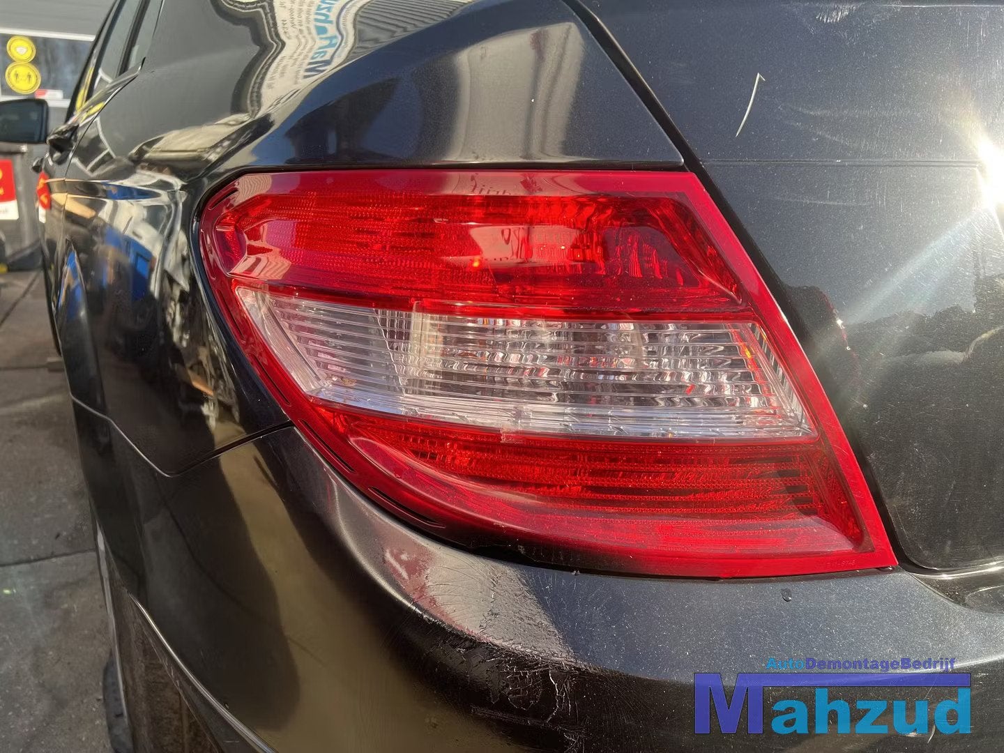 MERCEDES C KLASSE W204 ZWART 197 links achterlicht 2007-2011, Gebruikt, Mercedes-Benz AG, Mercedes-Benz, Mercedesstrasse 120
70372  Stuttgart, DE