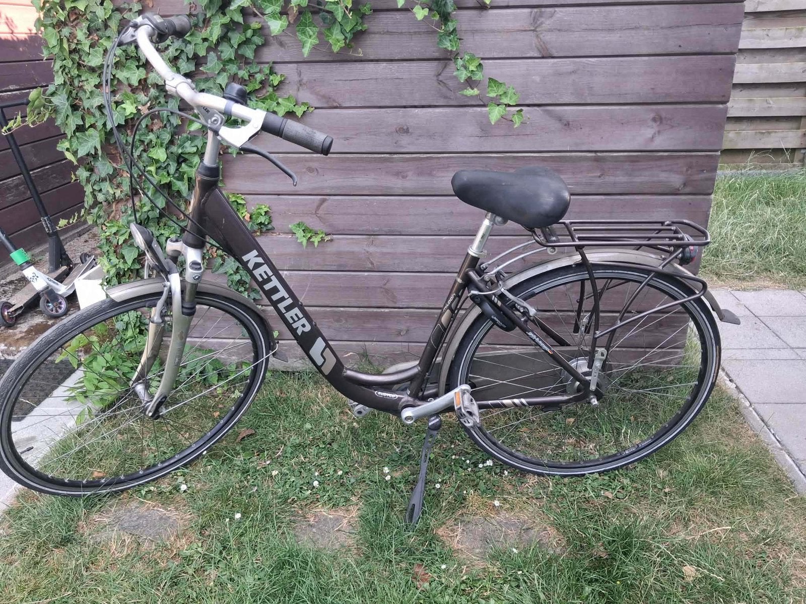 Te Koop: Ketler Damesfiets, Ophalen, Zo goed als nieuw