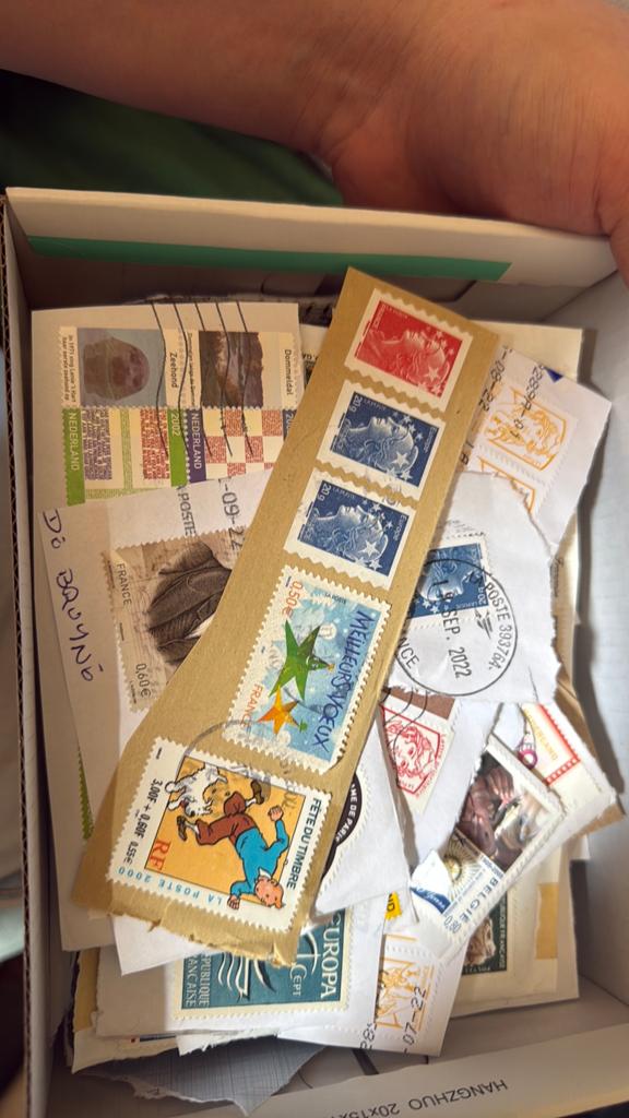 doos postzegels, Postzegels en Munten, Postzegels | Volle albums en Verzamelingen, Ophalen of Verzenden