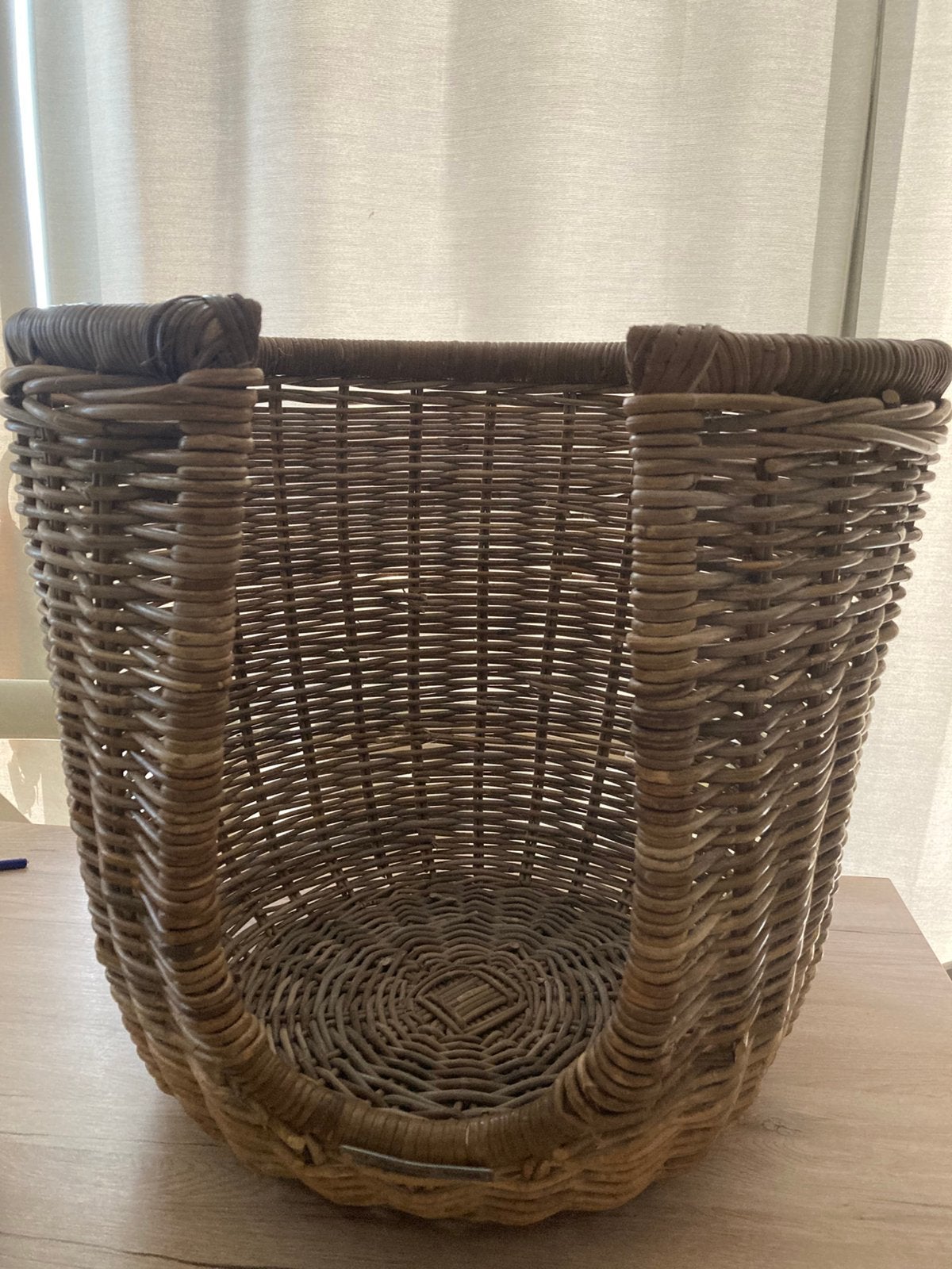 Grand panier en osier, Enlèvement, Utilisé, Roseau