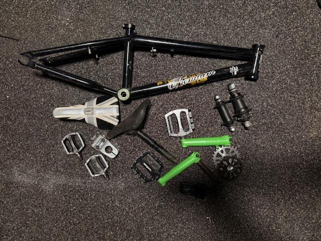 BMX kader nieuw, Fietsen en Brommers, Ophalen, Zo goed als nieuw