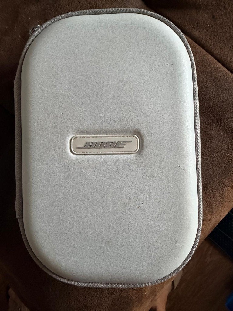 Casque bose qc25, Casque anti-bruit, Enlèvement ou Envoi, Blanc, Housse/étui de transport