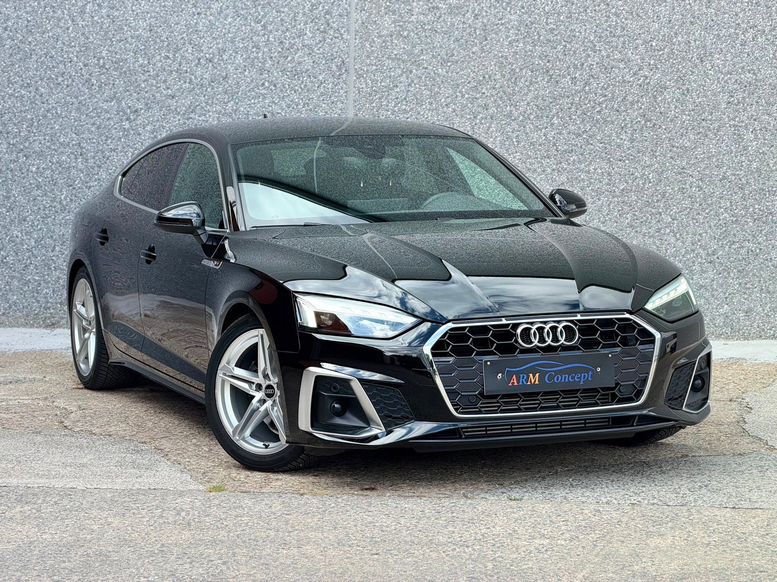 Audi A5 35TFSI SportBacck essence S Line Navi/Caméra/Cuir, Cuir, Achat, https://public.car-pass.be/vhr/804d1d78-15aa-4427-acc4-90df9d12f184