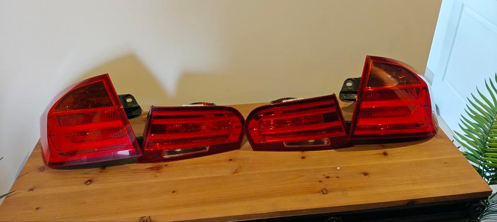 BMW f30 achterlichten, Ophalen, BMW