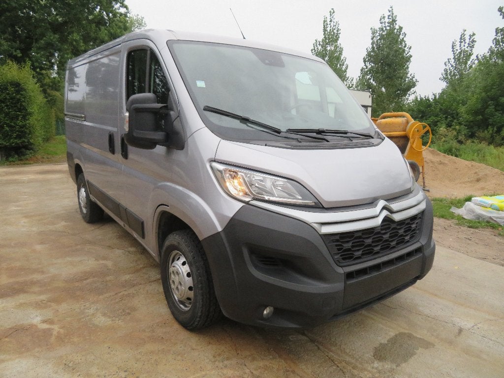 Citroën Jumper 2.2 BlueHDI L1H1 - 47.524km - 2020 - €6d, Auto's, Bestelwagens en Lichte vracht, Voorwielaandrijving, Dealer onderhouden