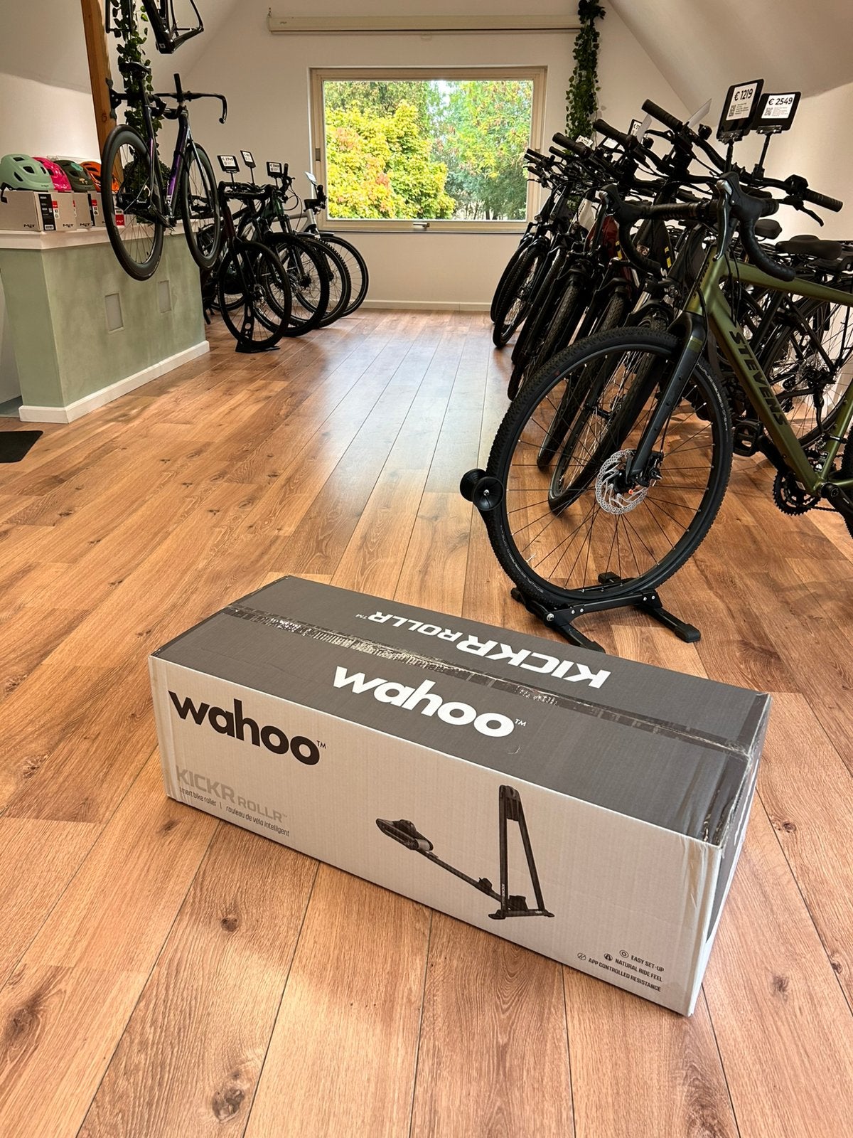 Wahoo Kickr roller et kickr v6 neufs dans la boîte, Enlèvement, Neuf