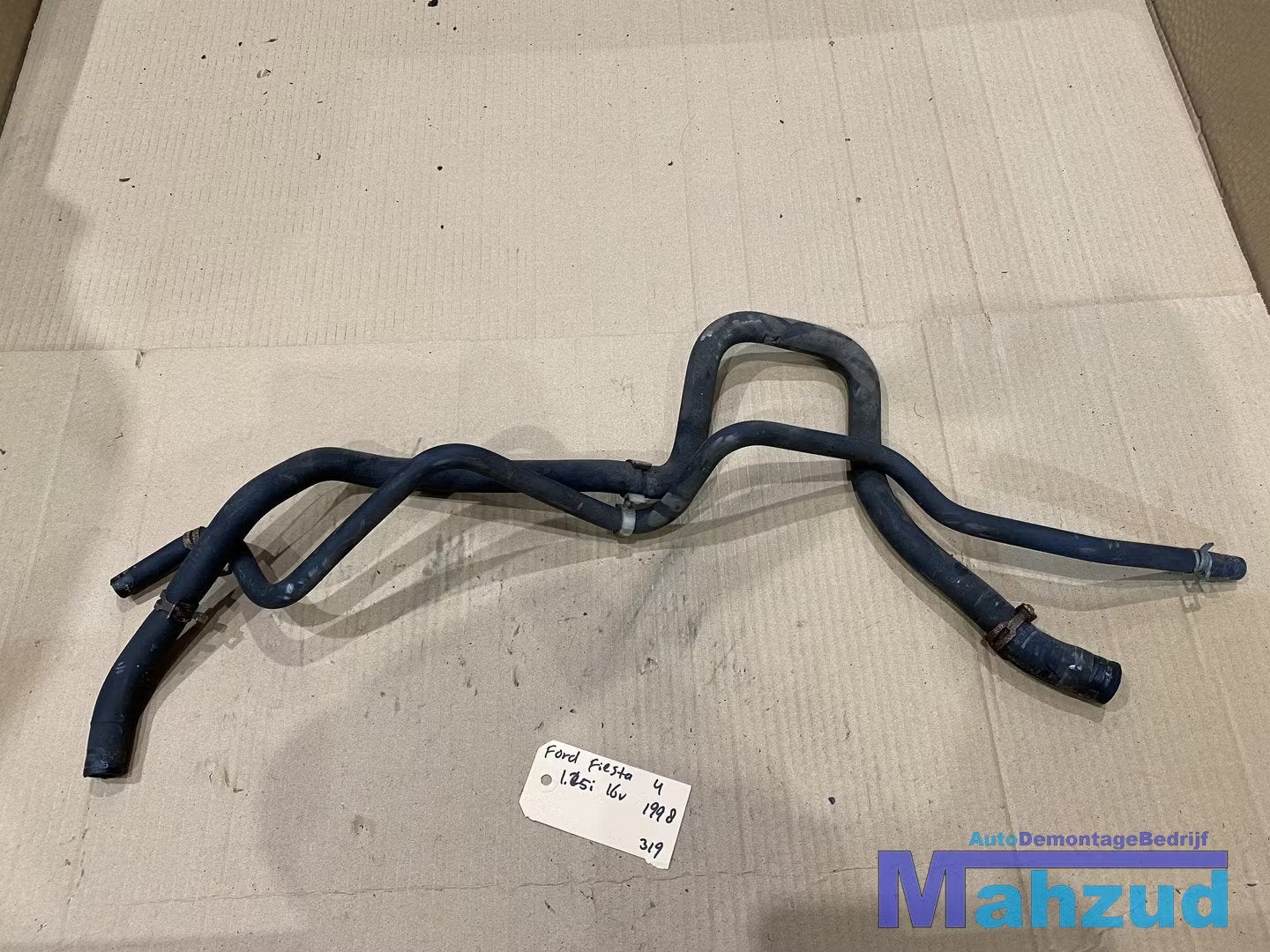 FORD FIESTA 4 radiateur slang koelslang, Info@ford.com, Ford Motor Company, American Road 1
48126  Dearborn, Ford