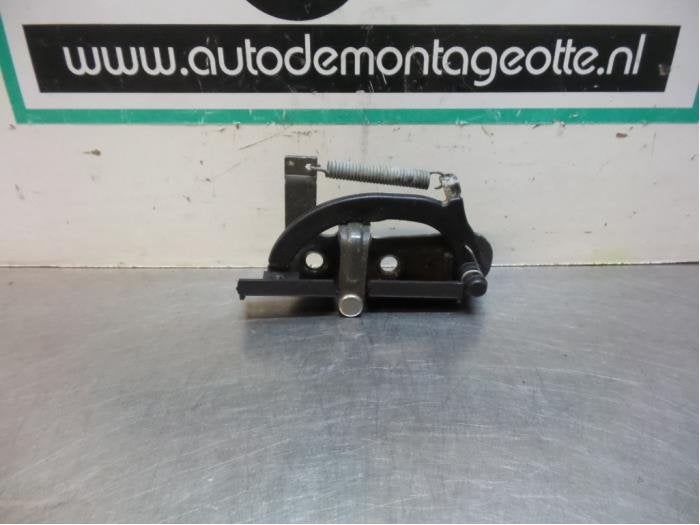 Slotvanger Achterklep van een Volkswagen Beetle (Beetle 98-), Auto-onderdelen, Gebruikt, -, Volkswagen, -