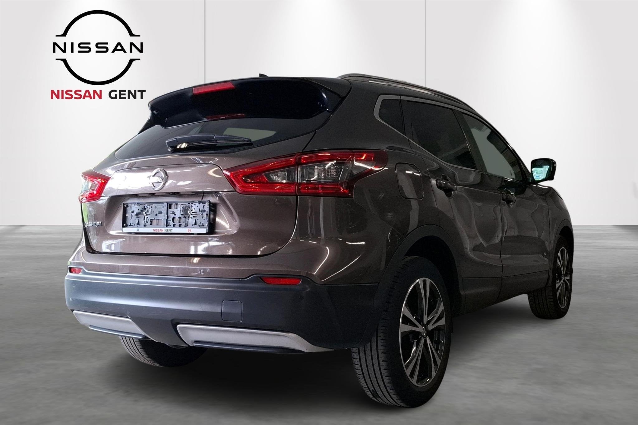 Nissan Qashqai DIG-T 140 N-Connecta | Pano | Navi | 360°, Autos, Nissan, Entreprise, Boîte manuelle, 1300 cm³, 5 portes