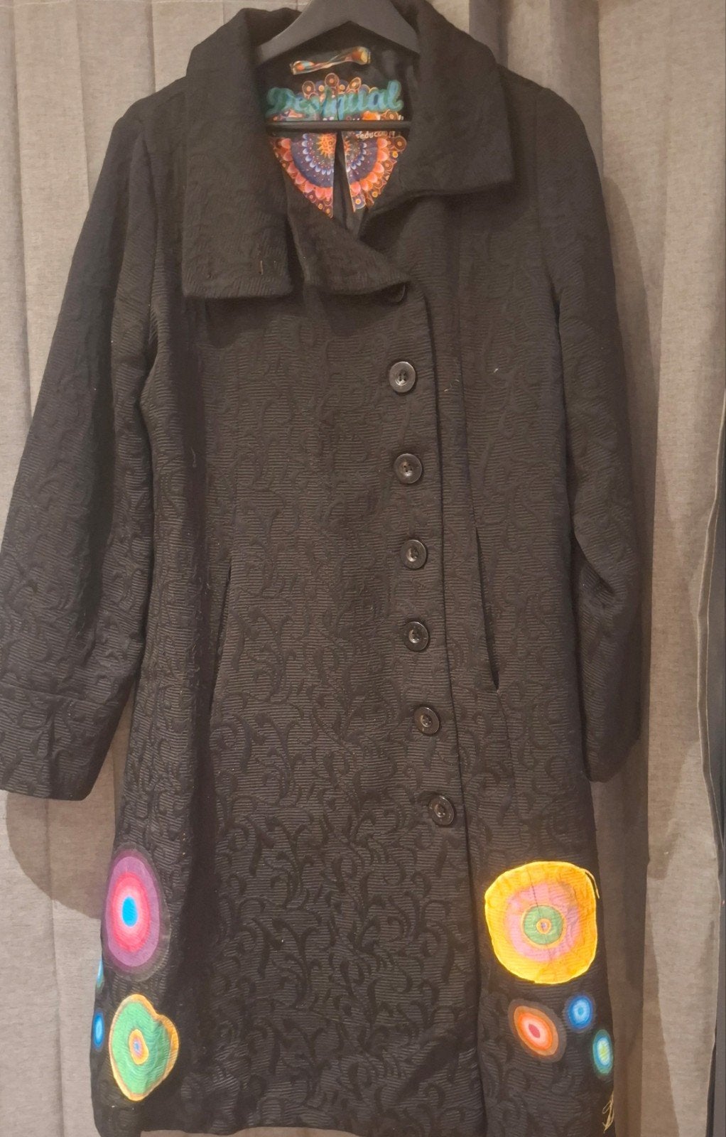 Veste / Manteau desigual noir xl - Comme neuf
Descr, Vêtements | Femmes, Enlèvement ou Envoi, Noir