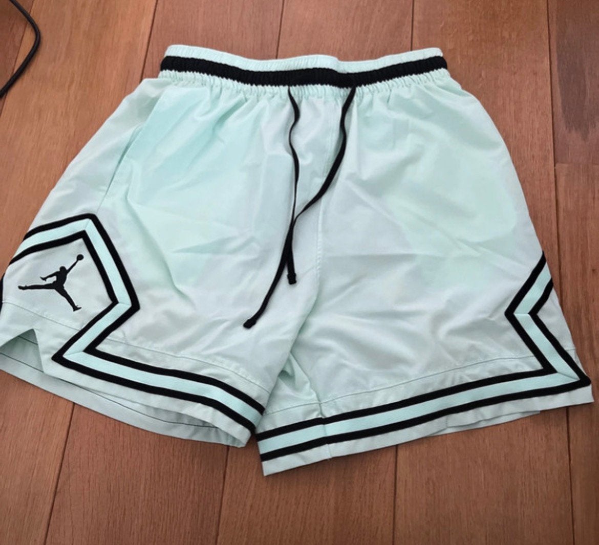 Shorts de basket, Enlèvement ou Envoi, Neuf, Vêtements
