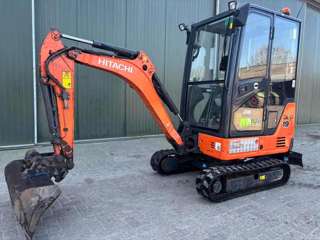 Hitachi ZX19-5, Ophalen, Graafmachine