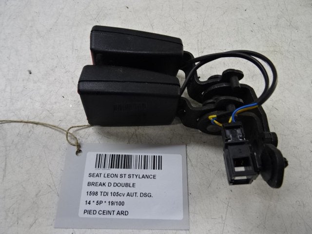 VEILIGHEIDSGORDEL Seat Leon ST (5FF) (01-2012/08-2020), Gebruikt, Service@seat.de, Seat Deutschland GmbH, Seat