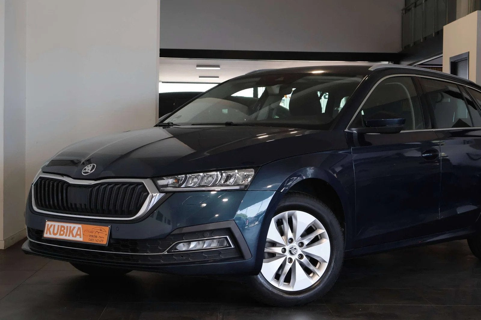 Skoda Octavia Octavia SW 1.0 TSI Ambition ACC Keyless Navi G, Autos, Skoda, 121 g/km, https://public.car-pass.be/vhr/8685b420-6e53-4185-afe0-7819aac3f336