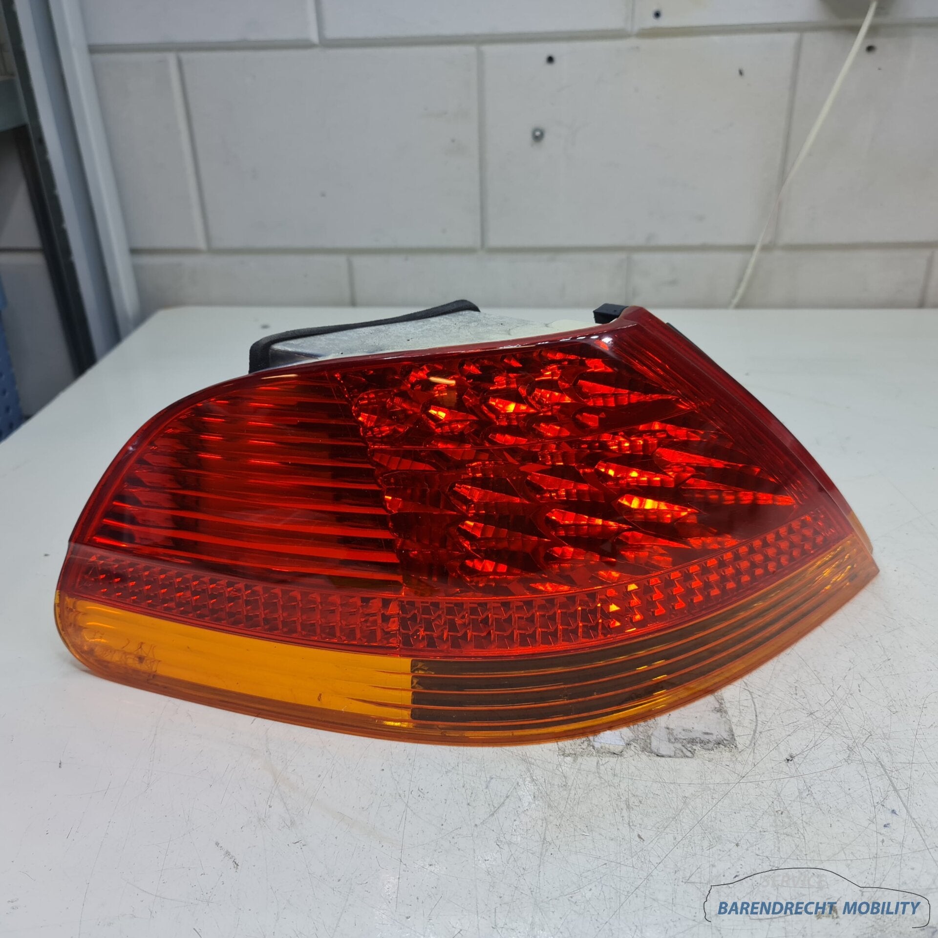 LED achterlicht BMW E65 E66 E67 7 serie links origineel nett, Petuelring 130
80788  Munich, DE, Gebruikt, Info@bmw.de, BMW