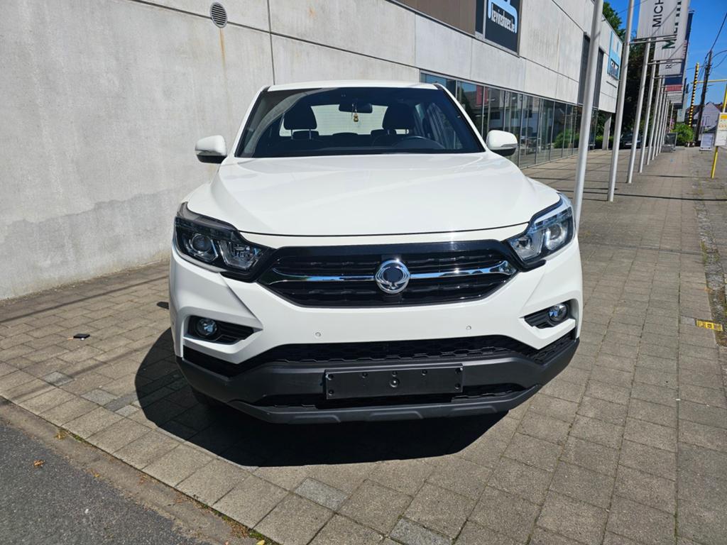 Ssangyong Musso Quartz Automaat 4WD, Auto's, SsangYong, Automaat, 4 deurs, 2157 cc, Trekhaak