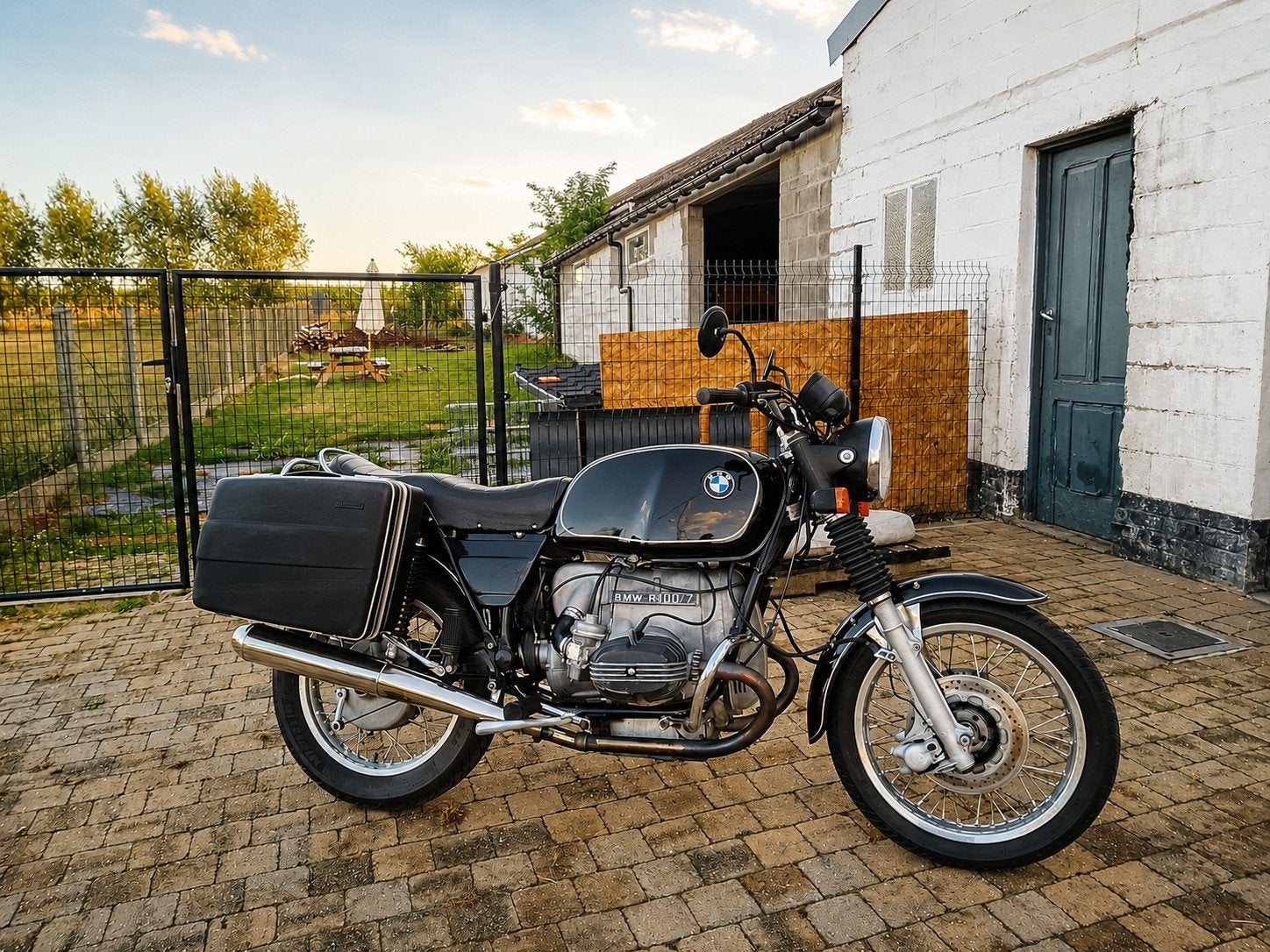 Bmw r100/7, Motoren, 2 cilinders, Particulier, Handgeschakeld, Naked bike