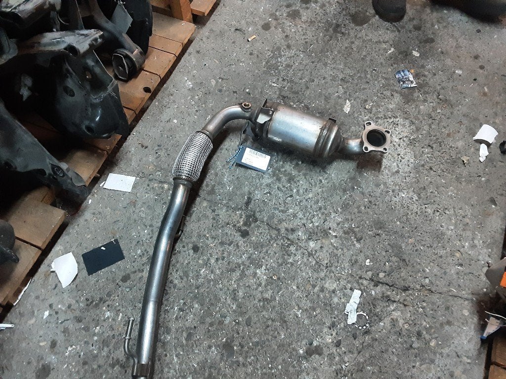 CATALYSEUR Volkswagen Polo V (6R) (1K0131701DD), Volkswagen, Mevr. I. Hauben, Utilisé, Rue de l'Espoir 34 34
4030  GRIVEGNÉE, BE