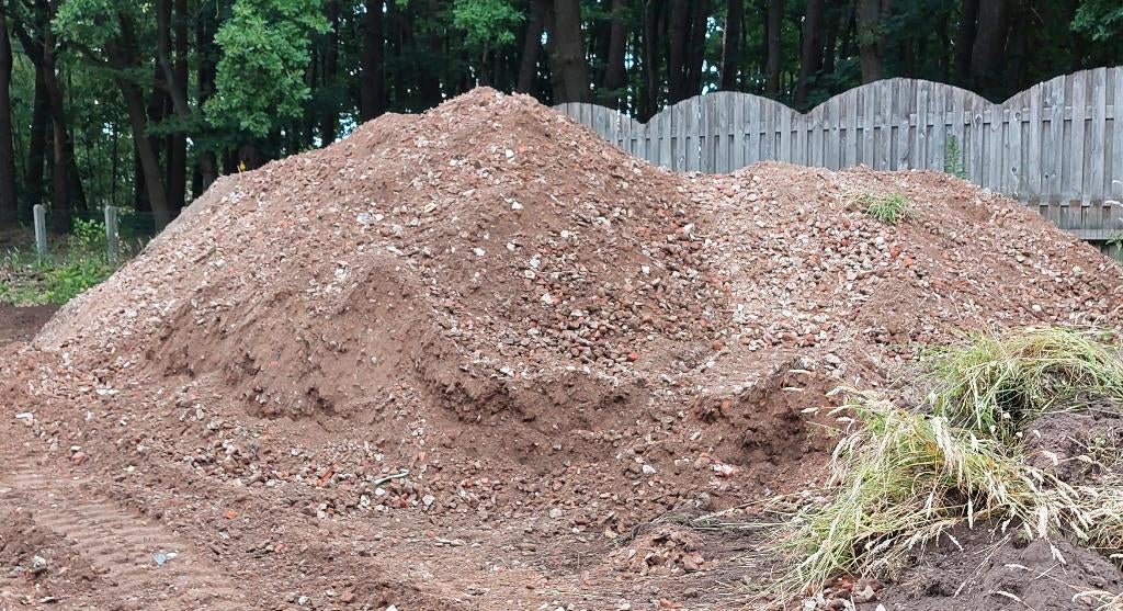 Gratis steenpuin, Ophalen
