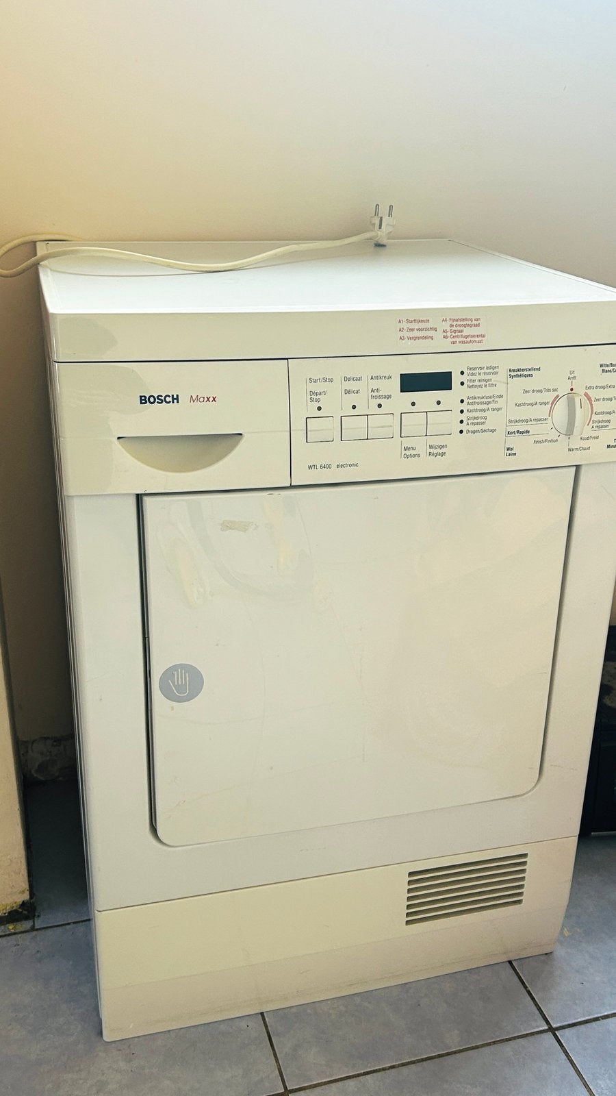 Bosch condensdroger – werkt goed 6kg, Ophalen, 6 tot 8 kg, Minder dan 85 cm, Luchtafvoer