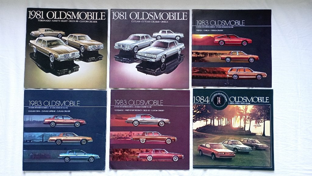 brochures Oldsmobile, Boeken, Auto's | Folders en Tijdschriften, Ophalen of Verzenden, Zo goed als nieuw, Overige merken