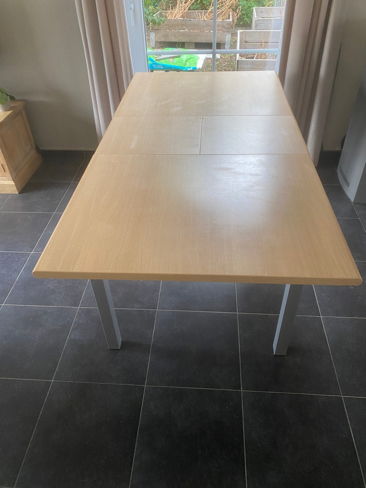 Eettafel uittrekbaar in Formica, Huis en Inrichting, Tafels | Eettafels, Ophalen, Gebruikt, 50 tot 100 cm, Overige houtsoorten