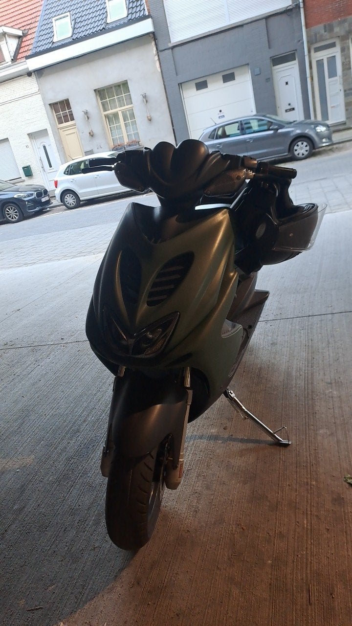 yamaha aerox A klasse te koop (met werk), Vélos & Vélomoteurs, Aerox, 70 cm³, Enlèvement, Utilisé