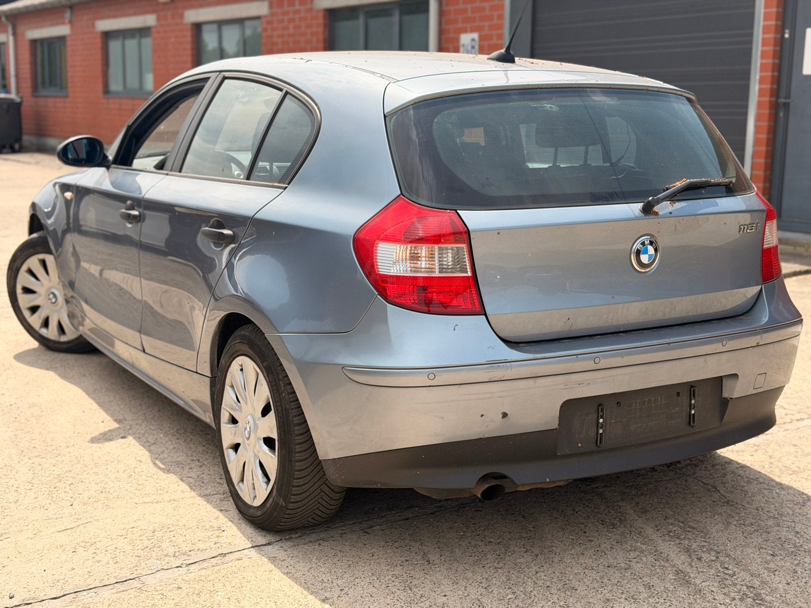 BMW 1 SERIE ✅116i BENZINE AIRCO CARPLAY MGLK GARANTIE, Auto's, Euro 4, Bluetooth, 85 kW, 1 Reeks