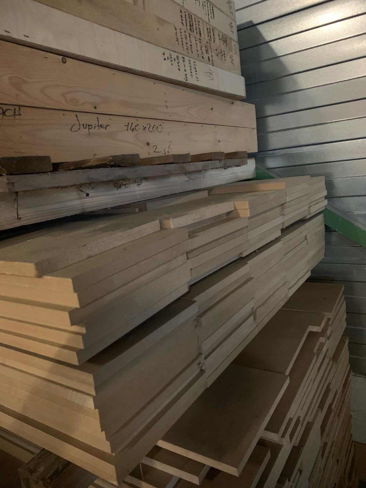 Mdf 18 mm stroken, Ophalen of Verzenden, Zo goed als nieuw