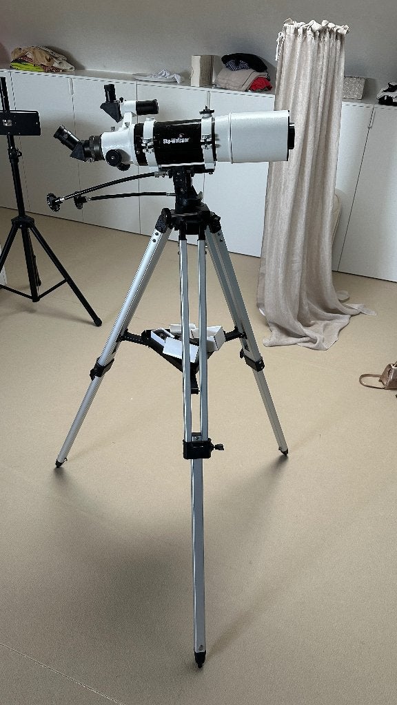 Skywatcher AC 102/500 Telescoop, Comme neuf, Enlèvement, 80 à 200 mm, Avec trépied