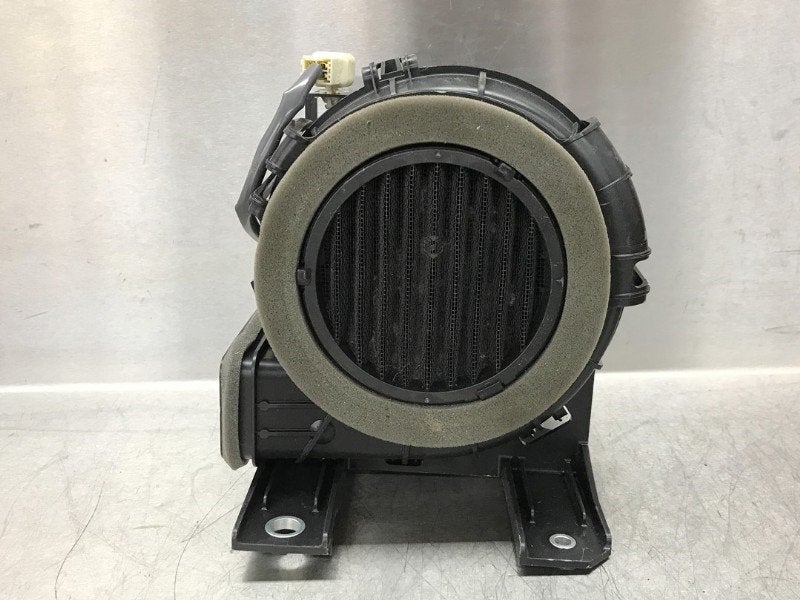 KACHEL VENTILATORMOTOR Yaris III (P13) (|G923052040|), Gebruikt, Toyota