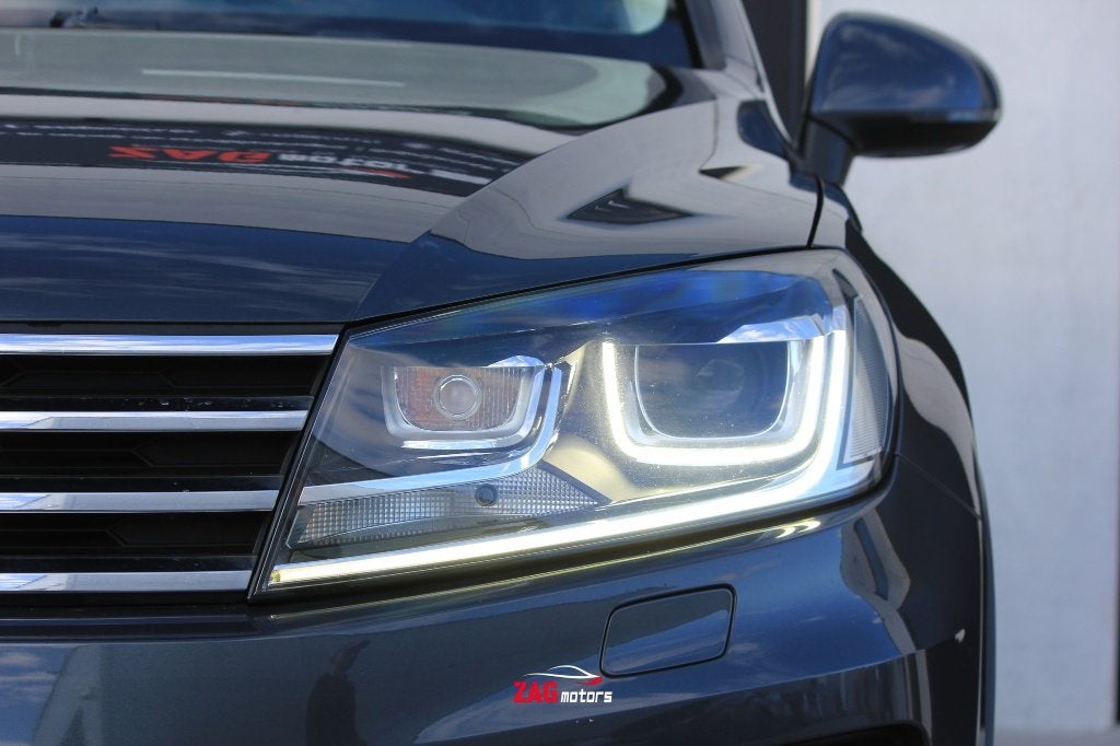 VW Touareg 3.0 V6 TDI | Fret léger | TVA | 4x4 | ACC, Autos, Cuir, Euro 6, Entreprise, Carnet d'entretien