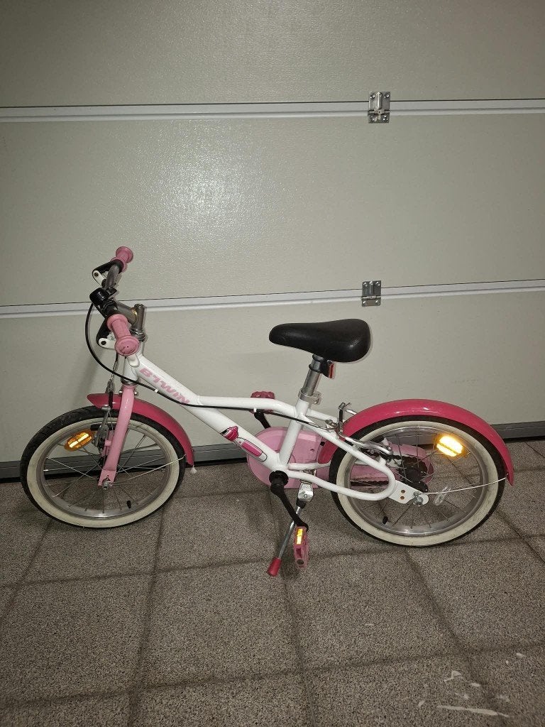 Kinderfiets BTWIN, wit met roze, 16inch, Ophalen, 16 tot 20 inch, B,twin, Zo goed als nieuw