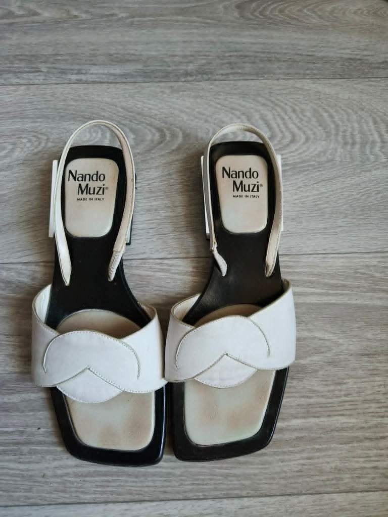 Witte lederen sandalen Nando Muzi 36, Wit, Nando Muzi, Gedragen, Sandalen of Muiltjes