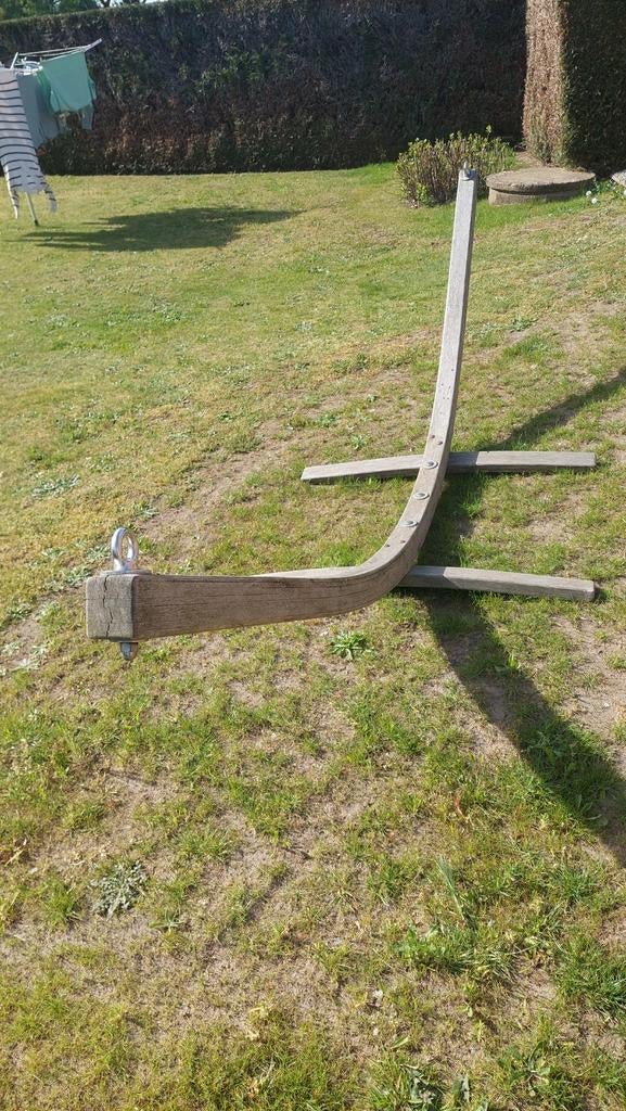 Hangmat staander, Ophalen